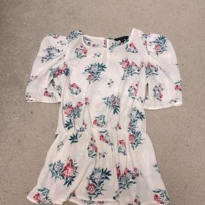 Banana Repulic Puff Sleeve blouse